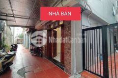 Bán nhà bát khối,thạch bàn 5 tầng,30m lô góc,gần oto nhỉnh 4 tỷ