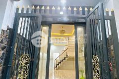 Siêu phẩm q.4 hẻm 3m sổ 40m vuông nở hậu đẹp