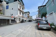 Bán mảnh đất tại đức diễn 70m mt 4m vuông vắn nở hậu đường 10m gần hồ kd buôn bán