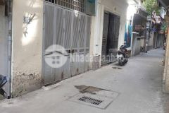 Bán nhà hoàng cầu 45m2, 4 tầng. ngõ thông oto kinh doanh 8.25 tỷ