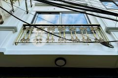 Hiếm, bán nhà ngõ 98 phố đàm quang trung, cổ linh, long biên, 30m2, 5 tầng, phân lô, ô tô