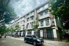 Nhà mới ngay aeon bình tân quận bình tân 4mx20m 4 tầng khu dân cư tên lửa 9tỷ xx