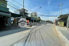 Bán nhanh lô đất 650 m2 giá bán chỉ 2 tỷ 500tr gần kcn chợ bình tiền 2 gọi xem đất