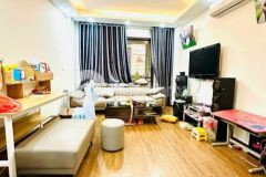 Bán gấp nhà võ chí công, cầu giấy 30m x 5t giá 6.6 tỷ, nhà đẹp, 2 thoáng, gần ô tô