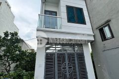 Bán nhà đông dư 48m2x3tầng mt 3,5m giá 4,6tỷ