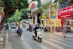 Măt phô hoan kiêm phô cô măt phô hang bông 163180m x 10tâng mt 5m 175 ty thuê 250trth