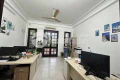 Cho thuê nhà ngõ ô tô tránh hồ ba mẫu đống đa 100m x 6t 9n4vs giá 35 triệu