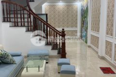 Bán nhà ngõ hoàng văn thái dt 50m x 4t ô tô đỗ cửa