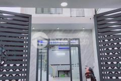 Nha mơi cân chu mơi 1 trêt 1 lâu 100m2 chơ hưng long binh chanh gia 960triêu