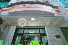 Bán nhà sổ hồng riêng chính chủ q7