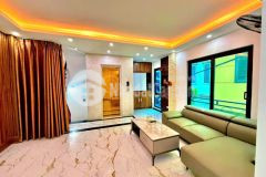 Bán nhà phúc lợi long biên gara ô tô thang máy 45m2 chỉ 6.6 tỷ