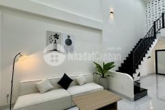 Nhà mê lửng mới đẹp hẻm đồng sỹ bình giá 2.450 tỷ