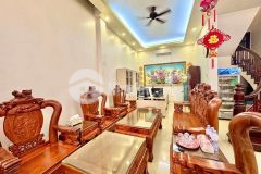Bán nhà kđt đại kim, diện tích rộng, mặt tiền khủng, vỉa hè to, đường ô tô thoáng, gần phố.