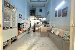 Nhà bình tân, dt lớn 5x14mhơn 100m2 sàn, 2 tầng, hxh, gần kinh dương vương, hơn 4 tỷ