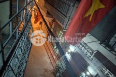 Mặt ngõ, ô tô đỗ cửa, thông khắp ngả ngõ văn hương, đống đa. 0911554873.