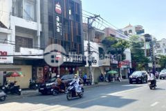 Bán nhà mặt tiền đường nguyễn gia trí d2 p.25 bình thạnh. dt 4 x204 tầng. giá 21 tỷ