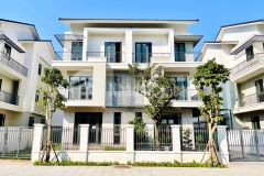 Cần bán căn biệt thự 180m2, 3 tầng, vị trí đẹp, sát ninh hiệp giá bắc ninh