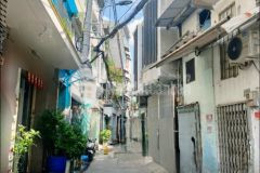 Bán nhà đẹp hxh thông trần văn quang tân bình. 33m.4 tầng.3pn sát mt.4.75 tỷ