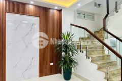 Cực hiếm bán nhà dân xây ngô gia tự, long biên lô góc ô tô vào nhà 50m2 x mt 4.5m