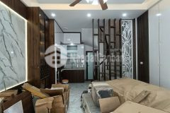 Nhà đẹp ngõ thông mặt tiền rộng kinh doanh online