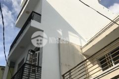 Bán nhà mặt tiền hẻm xe hơi thông tứ tung, để lại toàn bộ nội thất cao cấp