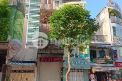 Bán nhà mặt tiền trương định, quận 3 64,8m2 5 lầu 32 tỷ tl. yến bđs 0913.362.374