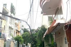 Bán gấp nhà 4x11 hẻm xe hơi nguyễn văn đậu, f11, bình thạnh, gần lê quang định nhỉnh 5 tỷ