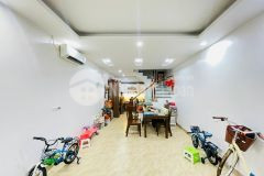 Bán nhà phố thanh nhàn hai bà trưng gần mặt phố đường ô tô, lô góc, 5 tầng nội thất đẹp.