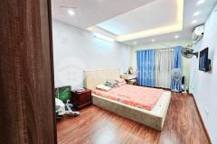 Nhà bán âu cơ, dt 40m2, 3 tầng, mt 5,5m, giá nhỉnh 6 tỷ