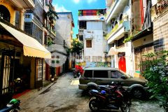 Bán nhà giảng võ. ba đình. ô tô. dt 56m2. mt 3.3m. 5 tầng. giá 16.5 tỷ.