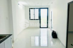 Cho thuê căn hộ chung cư hồng loan 5c, đã ngăn 2 phòng 4,2 triệu