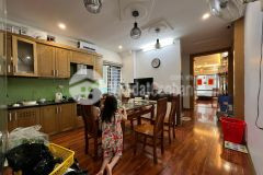 Nhà đẹp kinh doanh sầm uất nguyên hồng đống đa 60m2, 6 tầng, mt 3.8, giá 23 tỷ