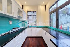 Chỉ 28 tỷ 140m2 văn cao lô góc 30 căn hộ 1.5 tỷ năm thang máy đầu tư 0983458219