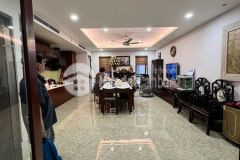 Bán gấp nhà phố hào nam thang máy cách 1 nhà ra phố mặt tiền bề thế 61m x 7 tầng, 20.5 tỉ