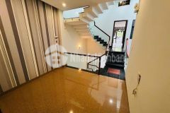 Cho thuê nhà 3 tầng tiểu la