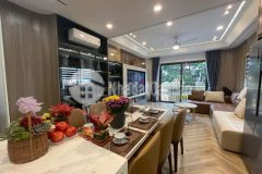 Nhà đẹp kinh doanh nội thất hiện đại đường ô tô việt hưng dt 48m2. giá 13.2 tỷ