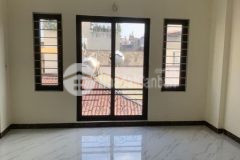 Cần bán nhà siêu đẹp long biên