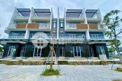 Bán nhà bgi topaz downtown 4 tầng 154m2 cạnh siêu thị aeonmall huế