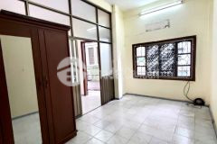 Hoàng mai lô góc giá đầu tư 3 tầng khung cột chắc chắn