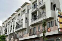 Chính chủ bán căn shophouse 4 tầng, full công năng sử dụng, sát chung cư