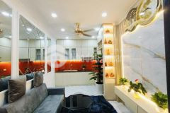 Giếng mứt bạch mai hoa hậu hai bà trưng nhà đẹp full nội thất ngõ rộng gần ô tô