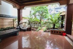 Bán nhà bt mặt phố chùa hà. cầu giấy. ô tô. vỉa hè. dt 260m2. mt 12m. giá 109.5 tỷ.