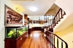 Đẳng cấp, vip, bán nhà hoàng văn thái, 55m2 x 6 tầng x mt4.2m, plô, ô tô, thang máy, chỉ 17.5 tỷ.