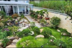 Bán villa sân vườn xinh đẹp đây ạ chỉ 12 tỷ cách chợ đà lạt tầm 7km