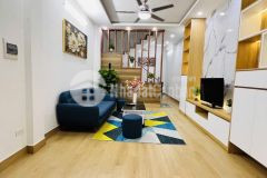 Bán nhà đại từ hoàng mai, dt 38m2,giá hơn 7 tỷ, ngõ thông, kinh doanh