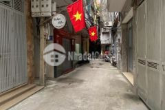 Ban nha đương trương chinh đông đa, nhà đẹp dân xây, ngõ thông, giá tốt