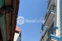 Chính chủ gửi bán căn nhà 5 tầng, lô góc siêu thoáng giá chỉ 4.15 tỷ, 500m ra đường 422b