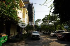 Bán mặt hồ 7 gian ngõ 135 đội cấn, view hồ, lô góc k.doanh, 2 ô tô tránh, dt 75m5 tầng20 tỷ