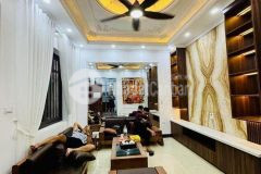 Bán nhà gấp, đường xuân la, dt 60mx5 tầng, rất gần ô tô, giá 9.1 tỷ