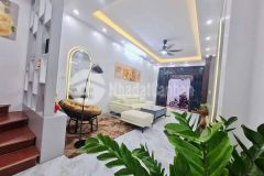 Bán nhanh nhà phố trích sài, dt 57mx6 tầng, view hồ, giá 9.2 tỷ